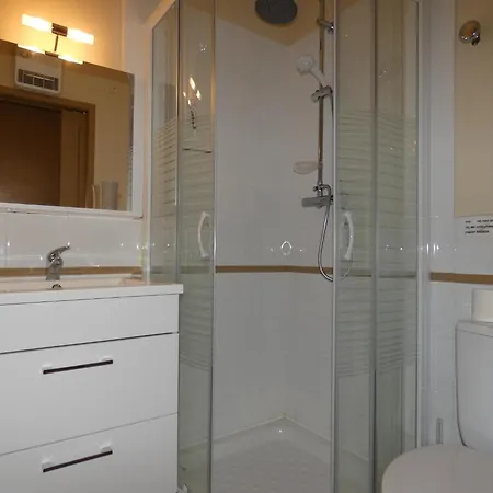 With Private Pool And Panoramic View Saint-Paul-Trois-Châteaux